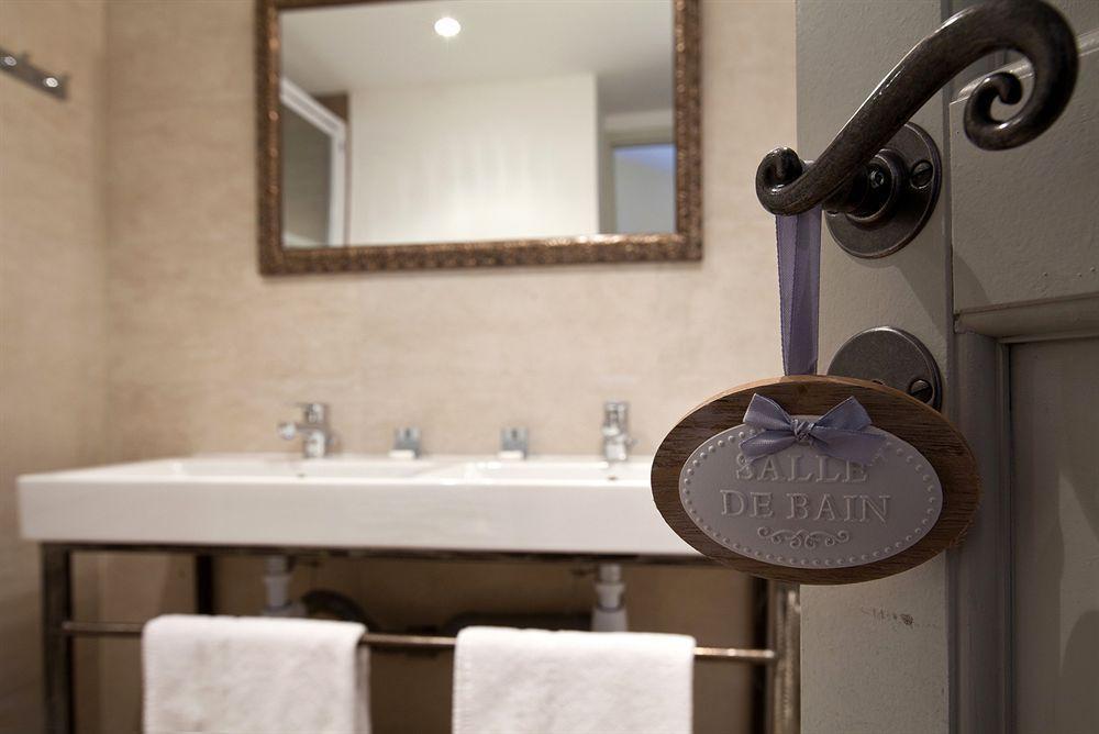 La Maison Des Augustins 4 Stars Spa Et Fitness อาวีญง ภายนอก รูปภาพ